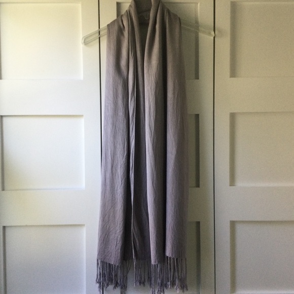 Soft Gray Scarf - Picture 2 of 2